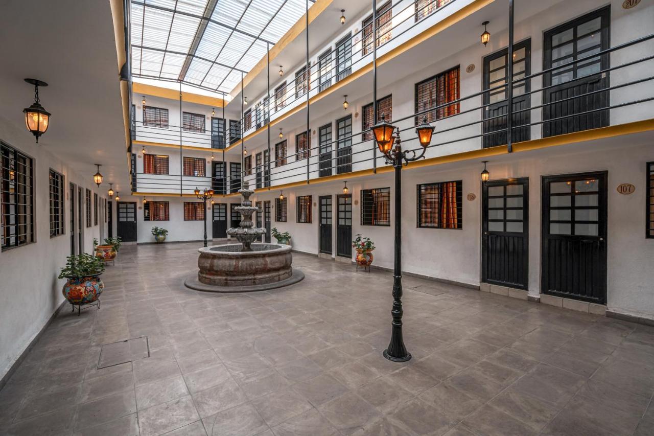 Cinco De Mayo Hotel Querétaro Esterno foto